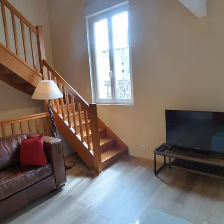 Daire Comfortable Duplex Bordeaux